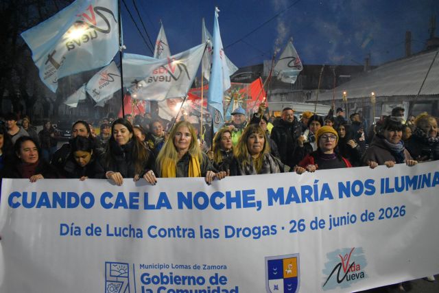 Día de la lucha contra las adicciones: marcha de antorchas en Fiorito