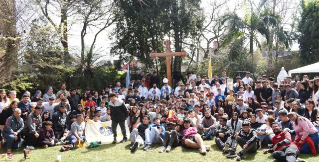 Monaguillos y monaguillas: llamados a “servir al Señor en el altar”