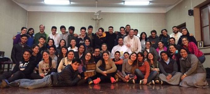 Retiro de jóvenes para empezar las vacaciones de invierno